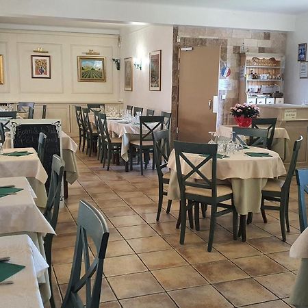 Auberge Les Aromes Grasse Ngoại thất bức ảnh