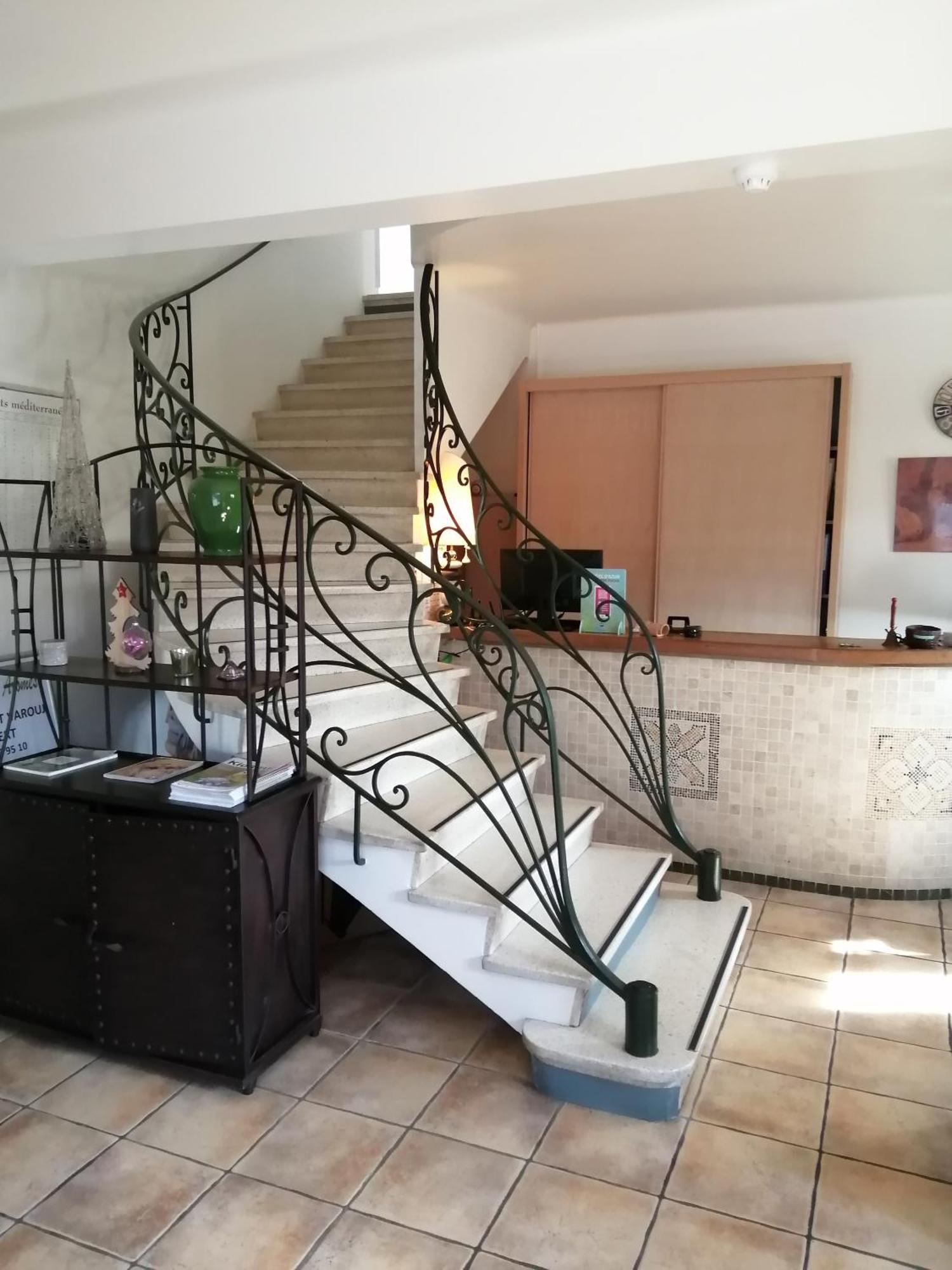 Auberge Les Aromes Grasse Ngoại thất bức ảnh