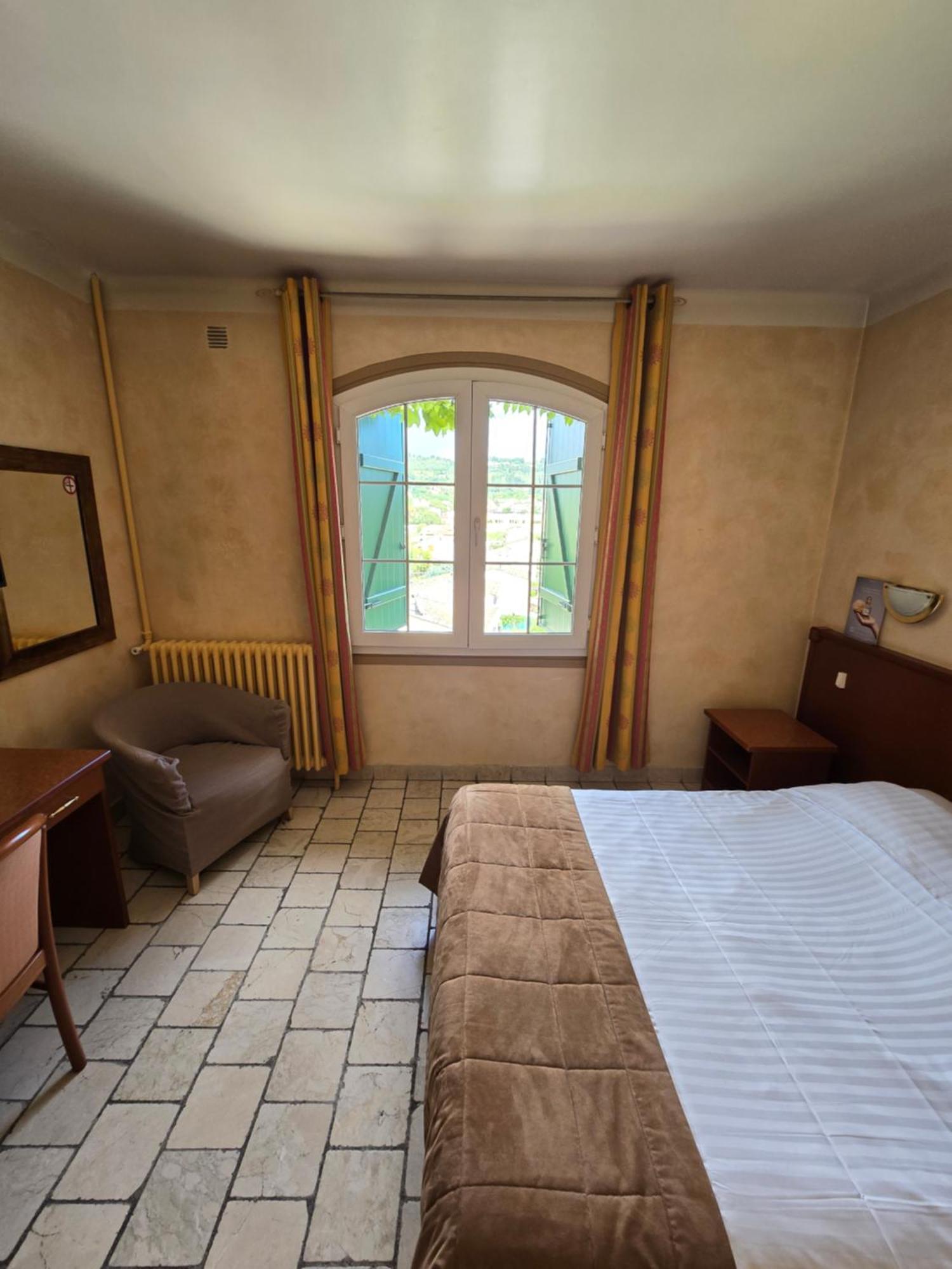 Auberge Les Aromes Grasse Ngoại thất bức ảnh