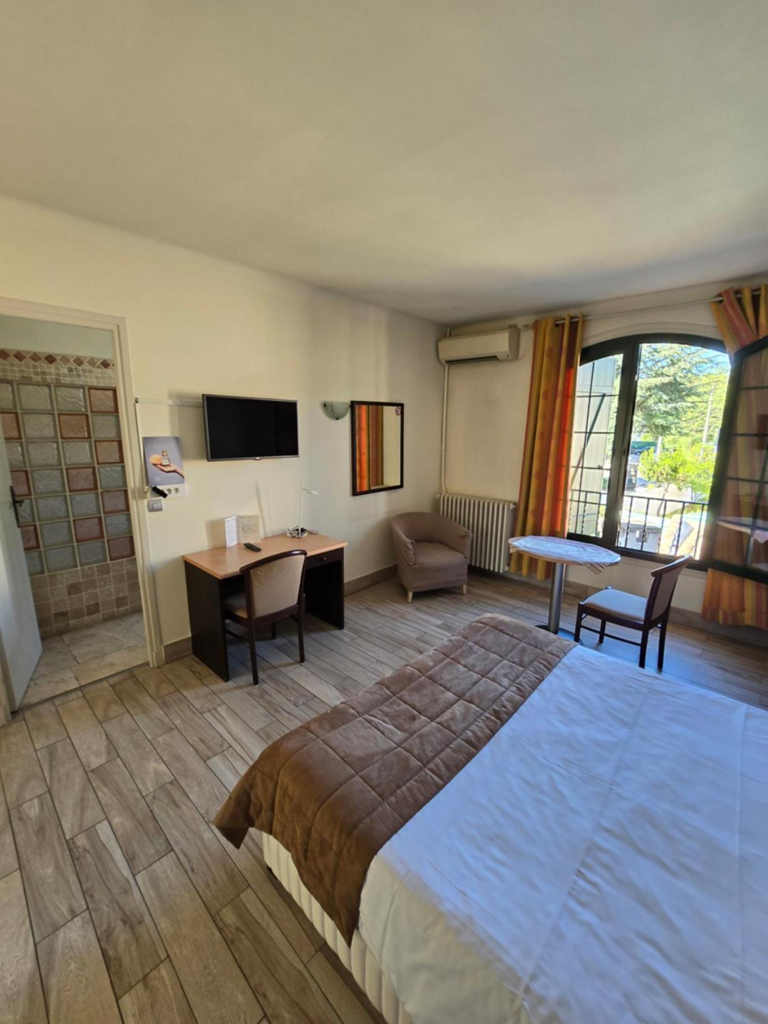 Auberge Les Aromes Grasse Ngoại thất bức ảnh